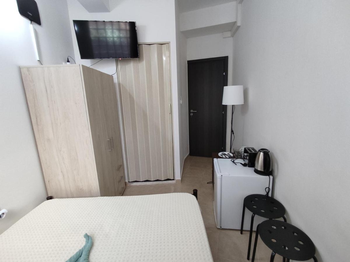 Pure Urban Metro Kato Patisia Apartamento Atenas Exterior foto